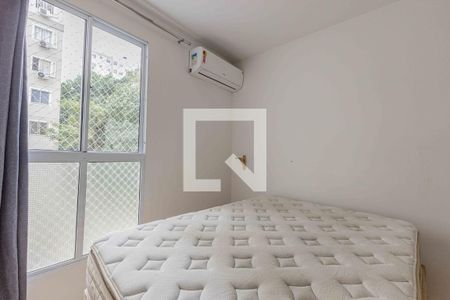 Quarto 2 de apartamento para alugar com 2 quartos, 45m² em Santa Fe, Porto Alegre