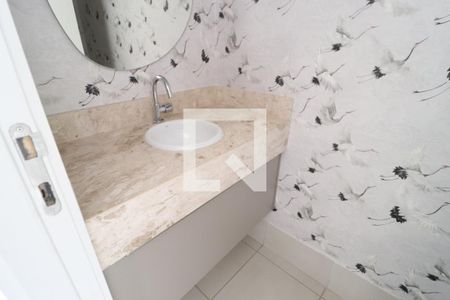 Lavabo de apartamento para alugar com 3 quartos, 108m² em Jardim Karaíba, Uberlândia