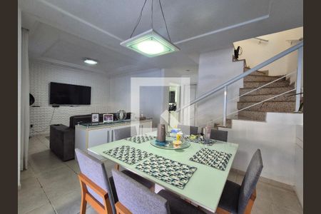 Casa de Condomínio para alugar com 3 quartos, 220m² em Vargem Pequena, Rio de Janeiro