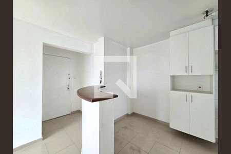 Cozinha de apartamento para alugar com 1 quarto, 40m² em Indianópolis, São Paulo