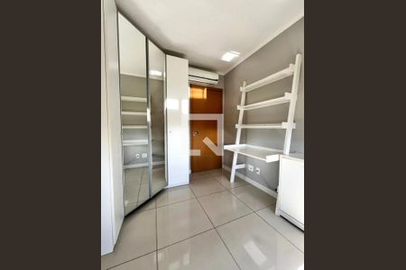 Quarto 1 de apartamento para alugar com 2 quartos, 64m² em Menino Deus, Porto Alegre