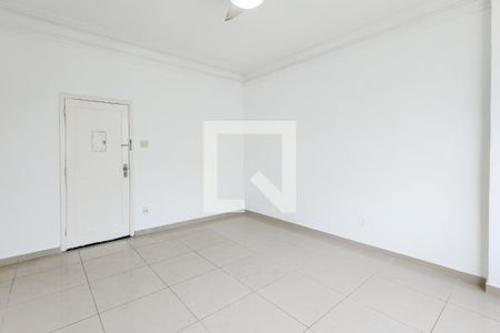 Sala de apartamento para alugar com 3 quartos, 120m² em Benfica, Rio de Janeiro
