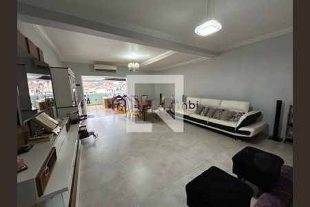Casa à venda com 3 quartos, 250m² em Jardim Londrina, São Paulo