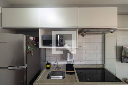 Sala e cozinha de apartamento para alugar com 1 quarto, 34m² em Ipiranga, São Paulo