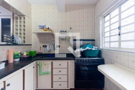 Cozinha de casa para alugar com 2 quartos, 180m² em Cidade São Mateus, São Paulo
