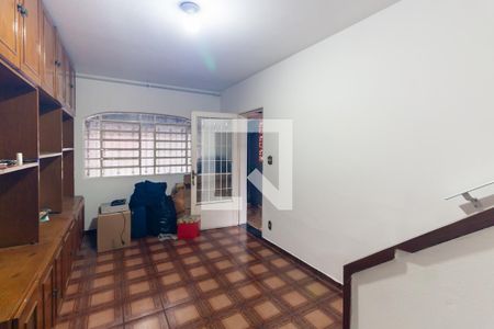 Sala de casa para alugar com 2 quartos, 180m² em Cidade São Mateus, São Paulo