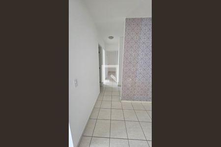 Corredor de apartamento para alugar com 3 quartos, 72m² em Vila Santa Maria, Jundiaí