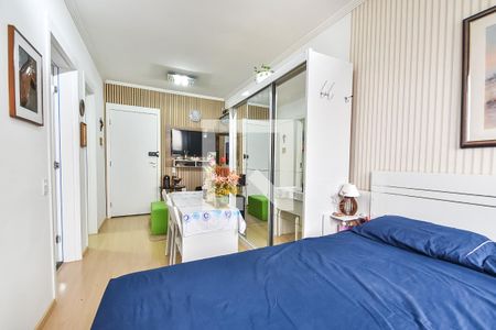 Sala/quarto de apartamento à venda com 1 quarto, 28m² em Vila Dom Pedro I, São Paulo