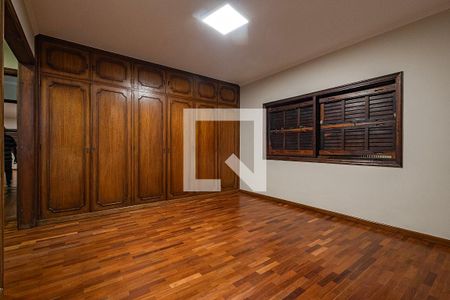 Suíte 1 de casa para alugar com 3 quartos, 371m² em Sumaré, São Paulo