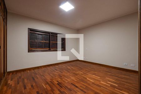 Suíte 1 de casa para alugar com 3 quartos, 371m² em Sumaré, São Paulo