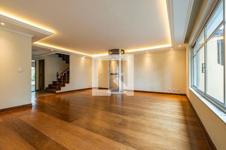 Sala de casa para alugar com 3 quartos, 371m² em Sumaré, São Paulo