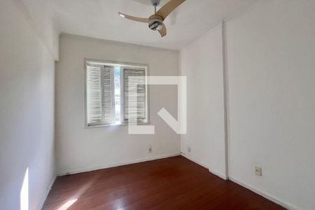 Quarto  de apartamento à venda com 1 quarto, 34m² em Leme, Rio de Janeiro