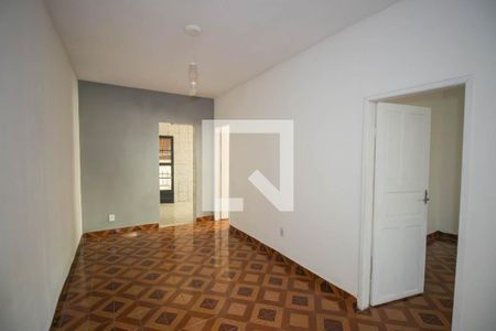 Sala de casa para alugar com 2 quartos, 70m² em Nova Cidade, São Gonçalo