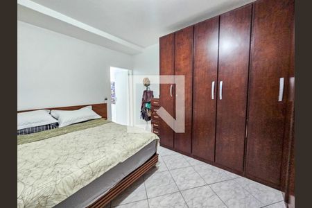 Quarto 1 de casa para alugar com 3 quartos, 137m² em Jardim Sao Luiz, São Paulo