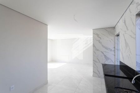 Sala/Cozinha de casa de condomínio à venda com 2 quartos, 155m² em Nacional, Contagem