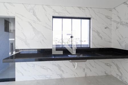Sala/Cozinha de casa de condomínio à venda com 2 quartos, 155m² em Nacional, Contagem