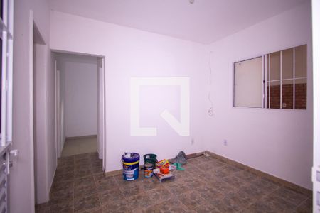 Sala de casa para alugar com 2 quartos, 70m² em Nova Cidade, São Gonçalo