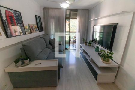 Sala de apartamento à venda com 3 quartos, 100m² em Cubango, Niterói