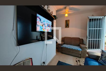 Sala de casa à venda com 4 quartos, 256m² em Vila Arriete, São Paulo