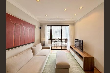 Sala de apartamento para alugar com 2 quartos, 74m² em Itaim Bibi, São Paulo