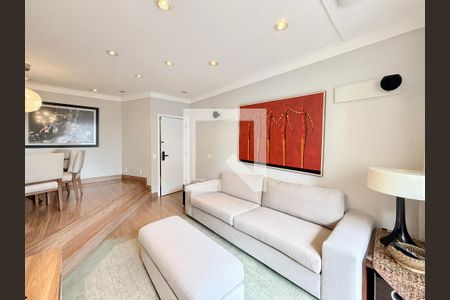 Sala de apartamento para alugar com 2 quartos, 74m² em Itaim Bibi, São Paulo