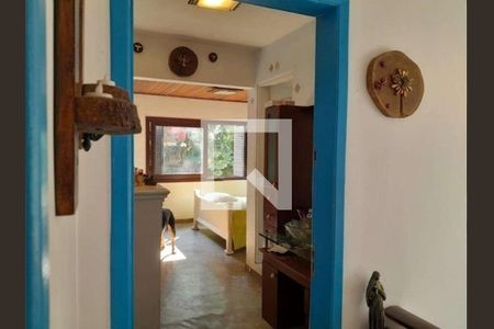 Casa à venda com 5 quartos, 750m² em Rolinópolis, São Paulo