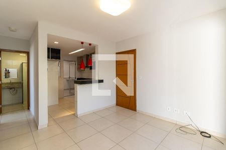 Sala de apartamento para alugar com 2 quartos, 77m² em Rio Branco, Belo Horizonte