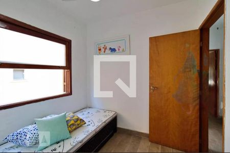 Foto 15 de casa à venda com 3 quartos, 315m² em Jardim Londrina, São Paulo