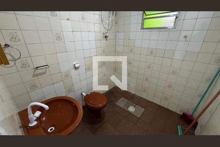 Banheiro de casa para alugar com 1 quarto, 40m² em Vila Metalúrgica, Santo André