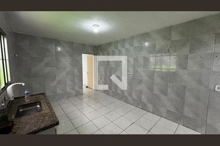 Sala/Cozinha de casa para alugar com 1 quarto, 40m² em Vila Metalúrgica, Santo André