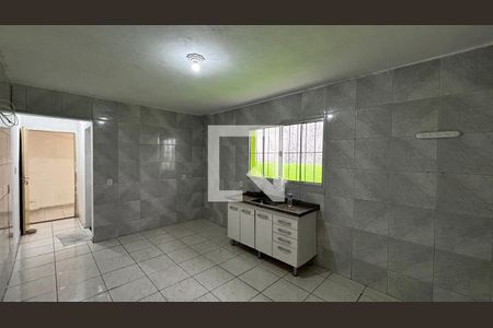 Cozinha de casa para alugar com 1 quarto, 40m² em Vila Metalúrgica, Santo André
