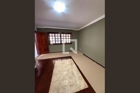 Foto 02 de casa à venda com 3 quartos, 200m² em Vila Sonia, São Paulo