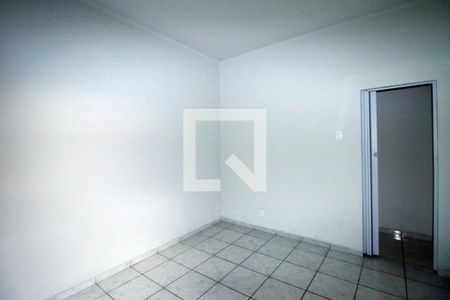 Casa para alugar com 1 quarto, 48m² em Parada de Lucas, Rio de Janeiro