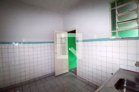 Casa para alugar com 1 quarto, 48m² em Parada de Lucas, Rio de Janeiro