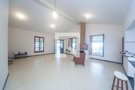 sala de casa de condomínio à venda com 4 quartos, 540m² em Ville Des Lacs, Nova Lima