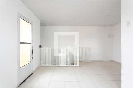 Quarto  de casa para alugar com 1 quarto, 150m² em Vila Carmosina, São Paulo