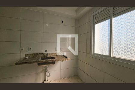 Cozinha/Área de serviço de apartamento para alugar com 2 quartos, 43m² em Residencial Santa Giovana, Jundiaí