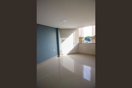 Apartamento à venda com 2 quartos, 65m² em Setor Habitacional Vicente Pires, Brasília