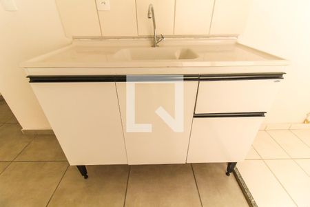 Sala/Cozinha de apartamento para alugar com 2 quartos, 47m² em Jardim Helian, São Paulo