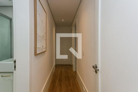corredor de apartamento à venda com 3 quartos, 100m² em Vila Suzana, São Paulo