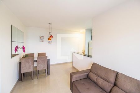 Sala de apartamento para alugar com 2 quartos, 60m² em Jardim Maria Helena, Barueri