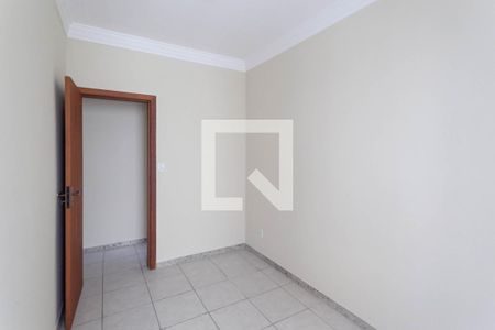 Quarto de apartamento à venda com 2 quartos, 77m² em Castelo, Belo Horizonte