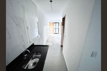 Cozinha e Área de Serviço de apartamento à venda com 2 quartos, 45m² em Vila Paiva, São Paulo