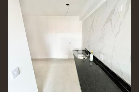Cozinha e Área de Serviço de apartamento à venda com 2 quartos, 45m² em Vila Paiva, São Paulo