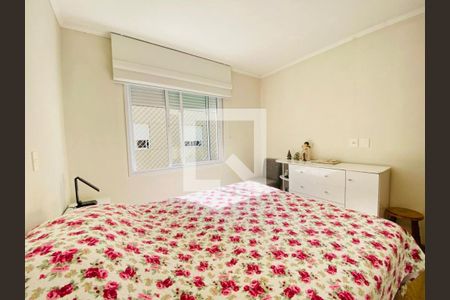 Suíte de apartamento à venda com 2 quartos, 62m² em Petrópolis, Porto Alegre