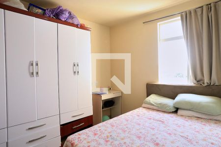 Quarto de apartamento à venda com 2 quartos, 52m² em Renascença, Belo Horizonte