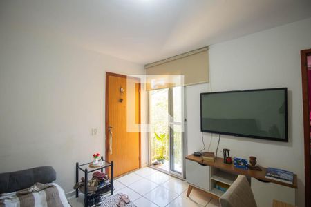 Apartamento para alugar com 2 quartos, 60m² em Monjolos, São Gonçalo