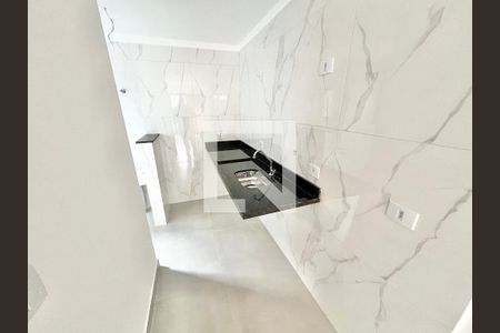 Cozinha e Área de Serviço de apartamento para alugar com 2 quartos, 45m² em Vila Paiva, São Paulo