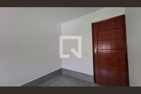 Casa para alugar com 2 quartos, 40m² em Bento Ribeiro, Rio de Janeiro