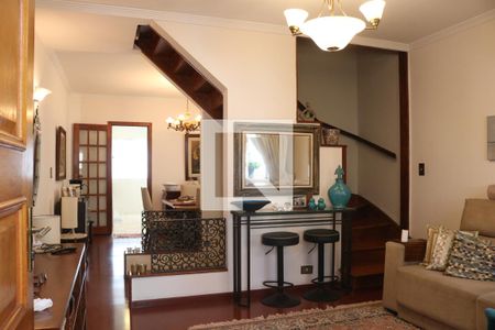 Sala de casa à venda com 4 quartos, 150m² em Barra Funda, São Paulo